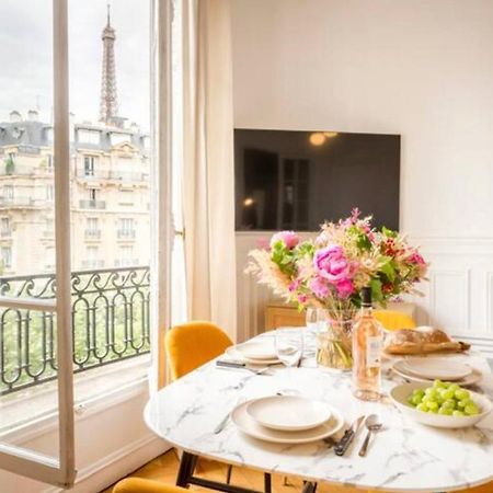 Luxury Suites Tour Eiffel Best View Paris Bagian luar foto